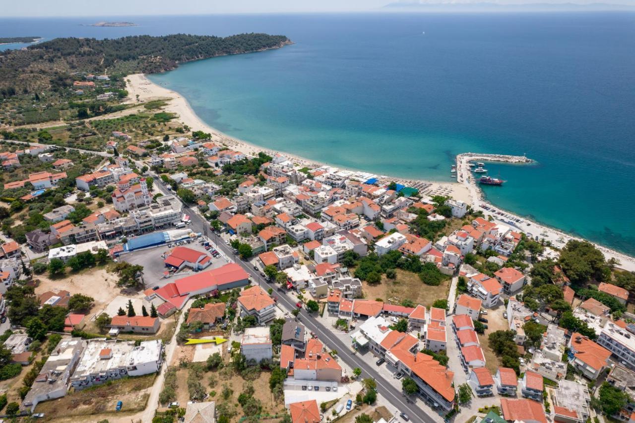 Ianos Apartments Potós Eksteriør bilde